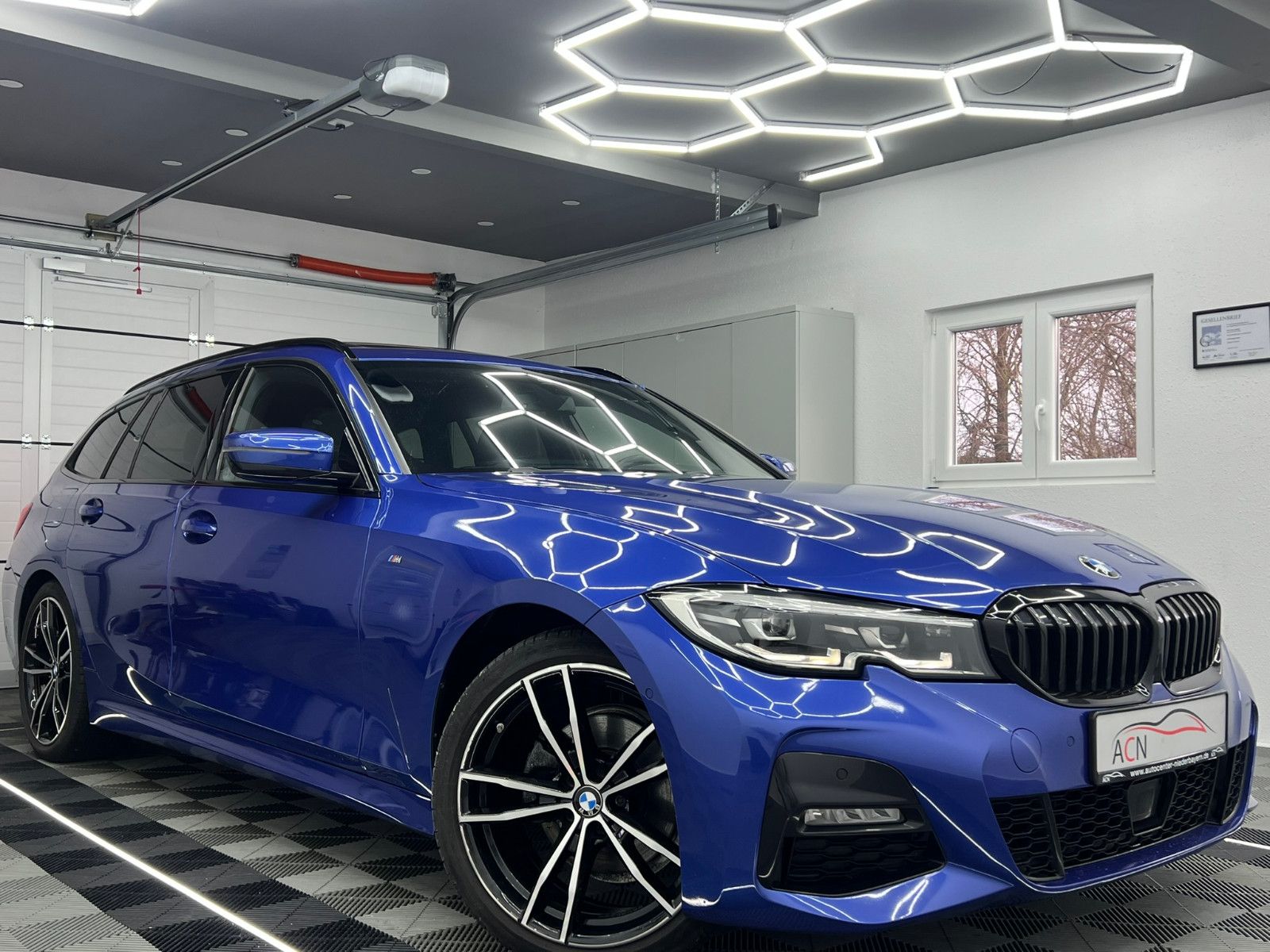 Fahrzeugabbildung BMW 320 d M SPORT/LED/DAB/PANO/ACC/19%/DE FZG