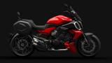 Ducati Diavel V4 red Touring  Travel DUCATIPIRNA