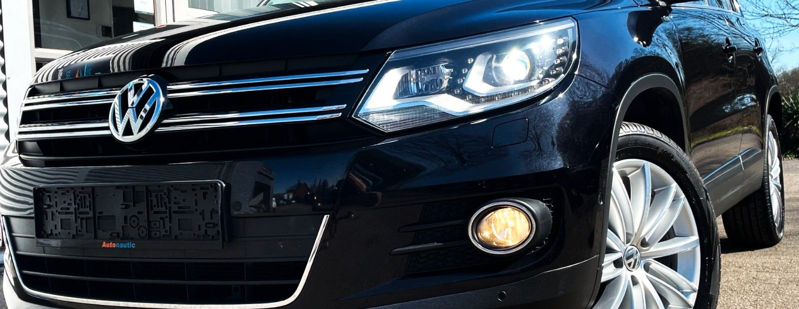 Fahrzeugabbildung Volkswagen TIGUAN 2.0TDI CUP DSG 4M NAVI DYNAUDIO CAM PANO.
