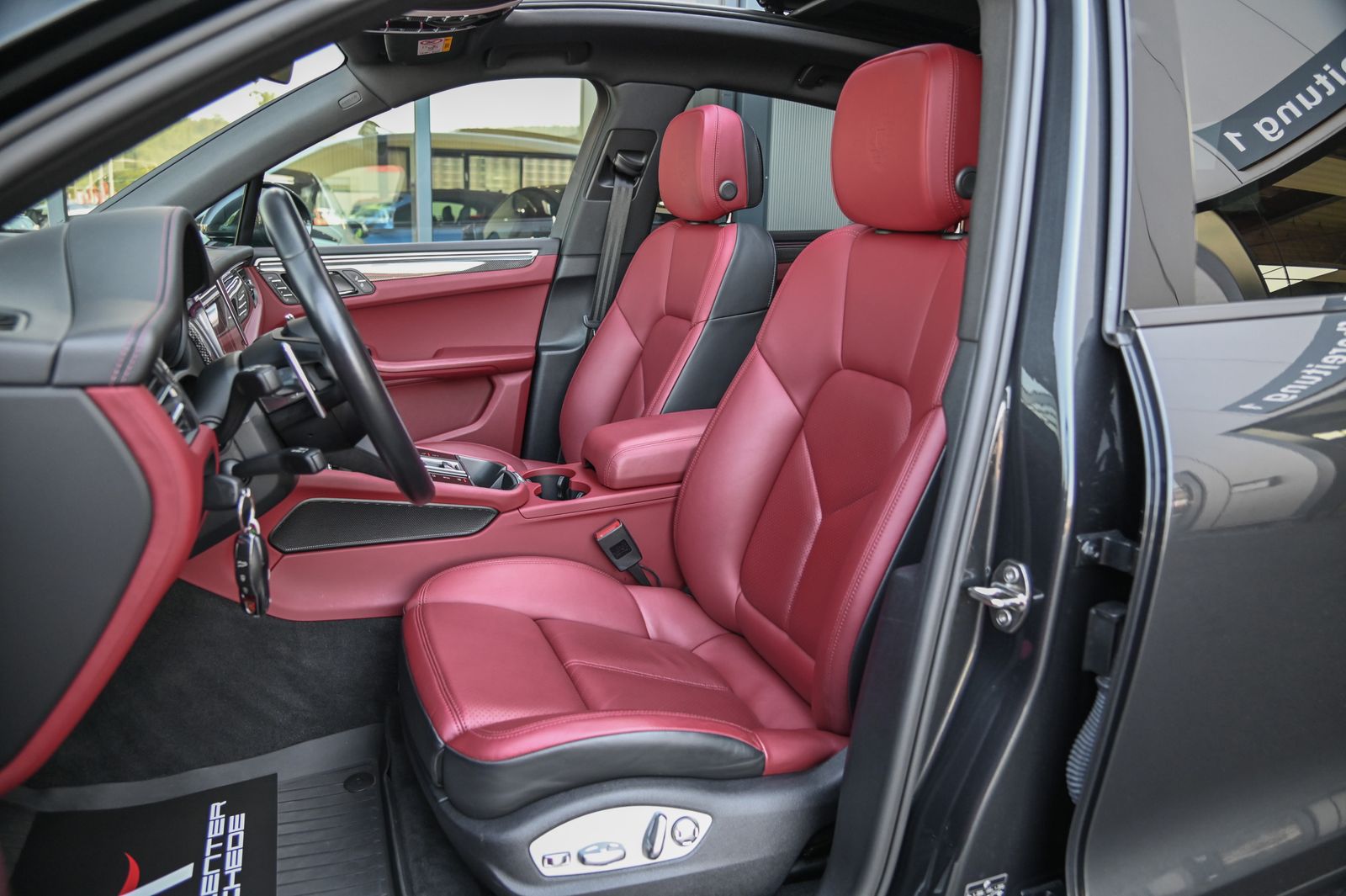 Porsche Macan S Luft* Pano* Sportbagas.* Carbon* 21 Zoll foto 12