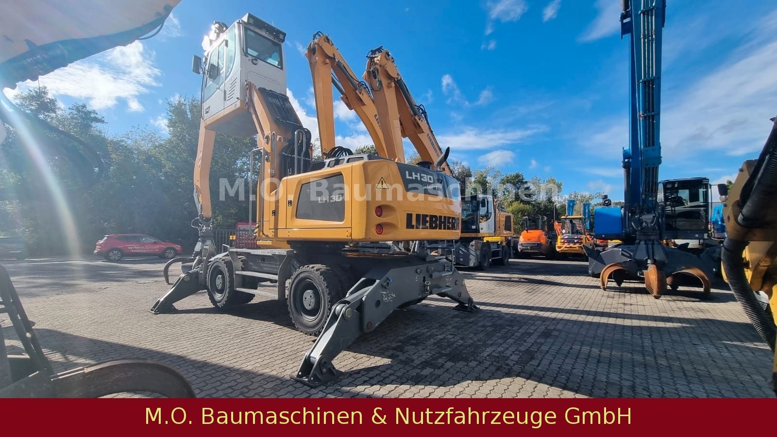 Fahrzeugabbildung Liebherr LH 30 M Litronic IV / AC / Polypgreifer /