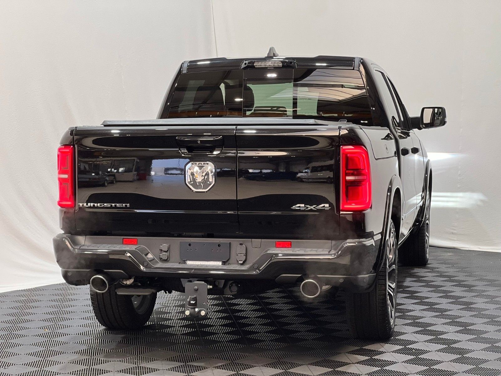 Fahrzeugabbildung Dodge RAM 1500 Tungsten  H/O 3.0L MY25