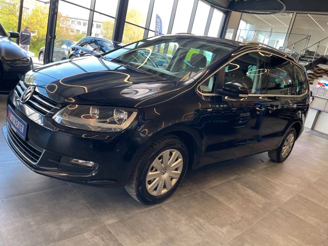 Volkswagen Sharan Cup BMT *NAVI*AHK*TEMPOMAT*KAMERA*USB*BLT