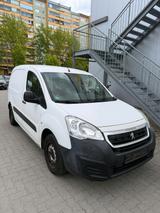 Peugeot Partner 1.6 - Peugeot Partner Gebrauchtwagen in Berlin