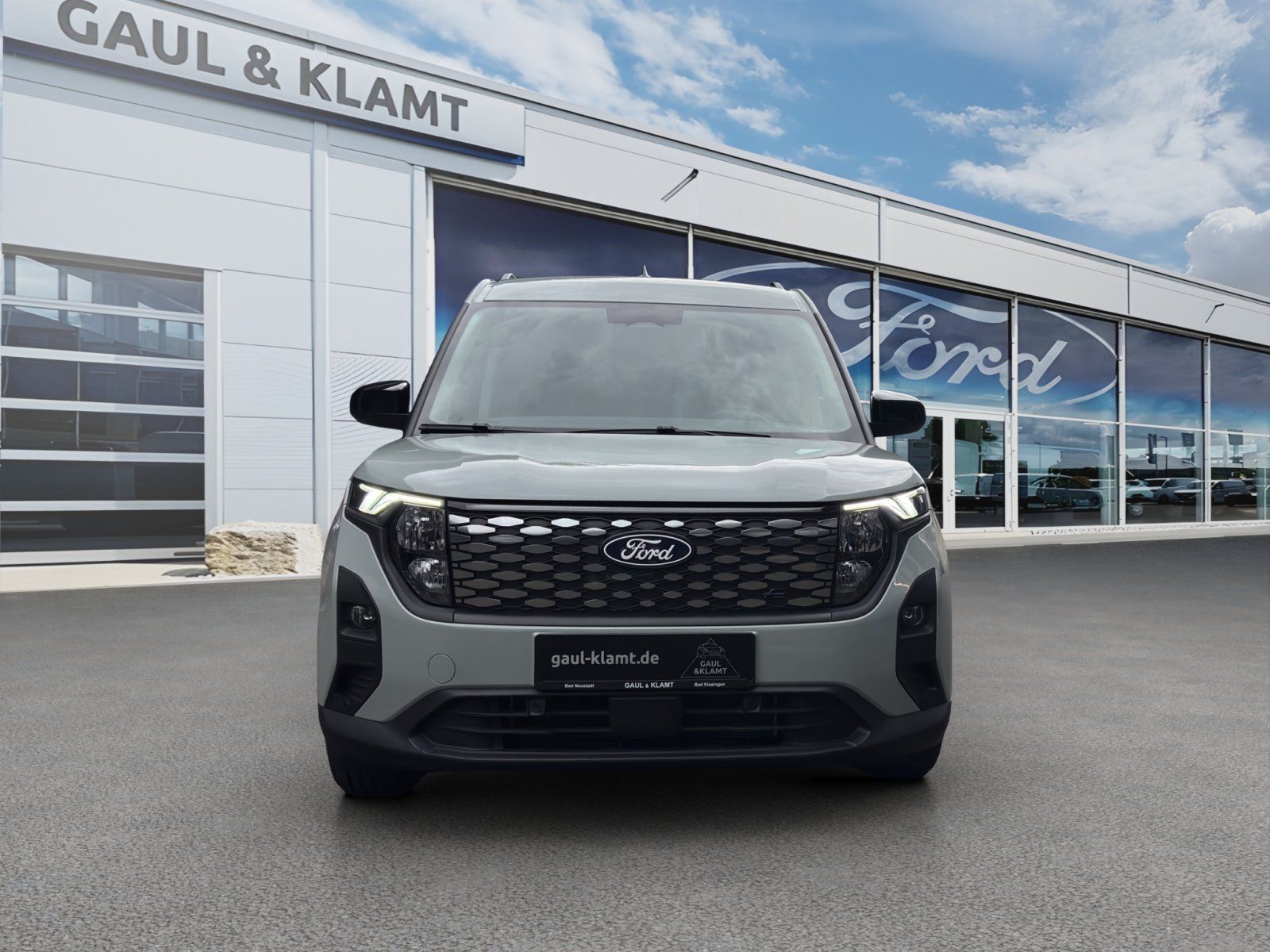 Fahrzeugabbildung Ford Tourneo Courier eMotor BEV Titanium