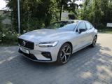 Volvo S60 B4 Benzin EU6d Plus Dark Apple CarPlay Navi  - Volvo S60: 4d