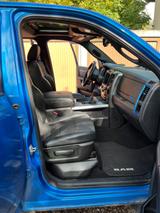 Dodge RAM 1500 - blaue Dodge RAM