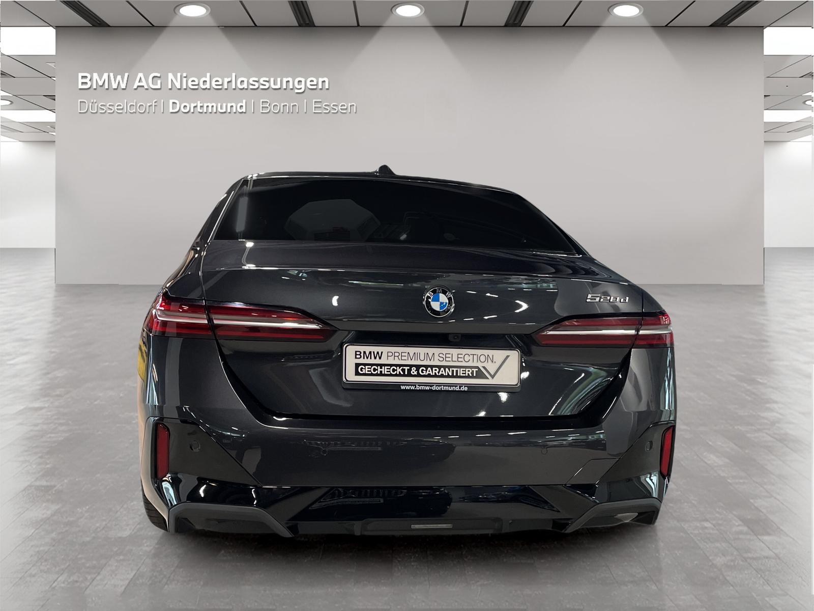 BMW 520d Limousine M Sport Standheizung AHK Kamera