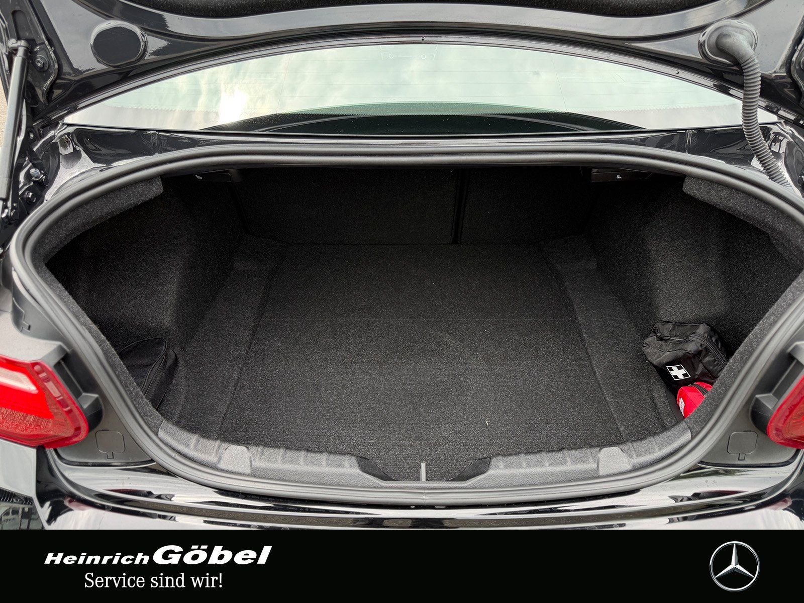 Fahrzeugabbildung BMW 2er - 220i wenig KM 10.820