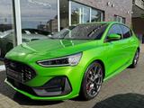 Ford Focus Lim. ST X Head-up Bang & Olufsen°LM19° - Ford Focus: Grün, ST
