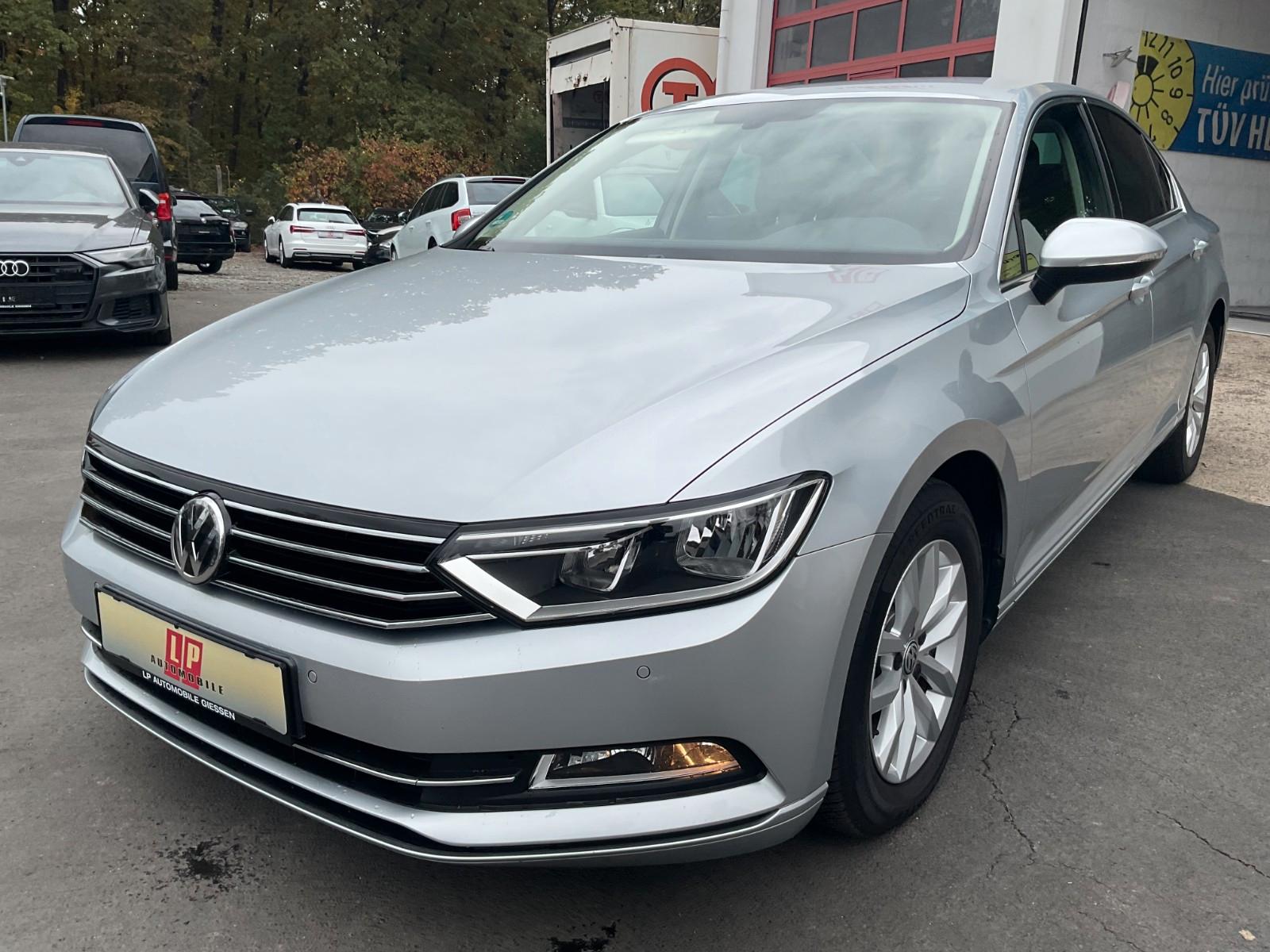 Volkswagen Passat 2.0 TDI Navi Kamera AHK PDC Klima