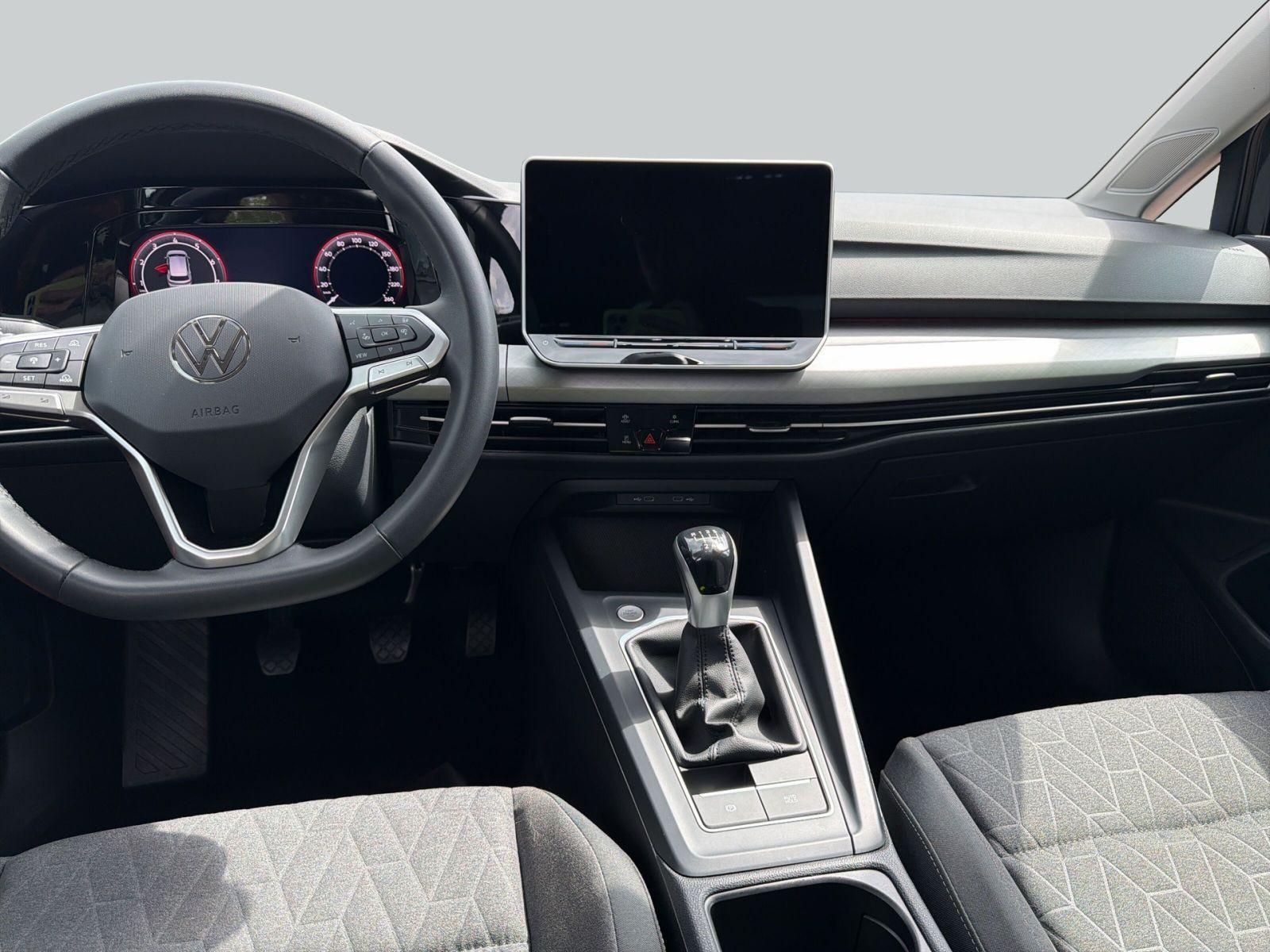 Volkswagen Golf VIII 1,5 l TSI EPH GRA Winterpaket, миниатюра 11
