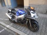 Suzuki GSX R 600, gsxr, K 1, K 2, K 3, Motor läuft - SUZUKI GSX R 600 K1