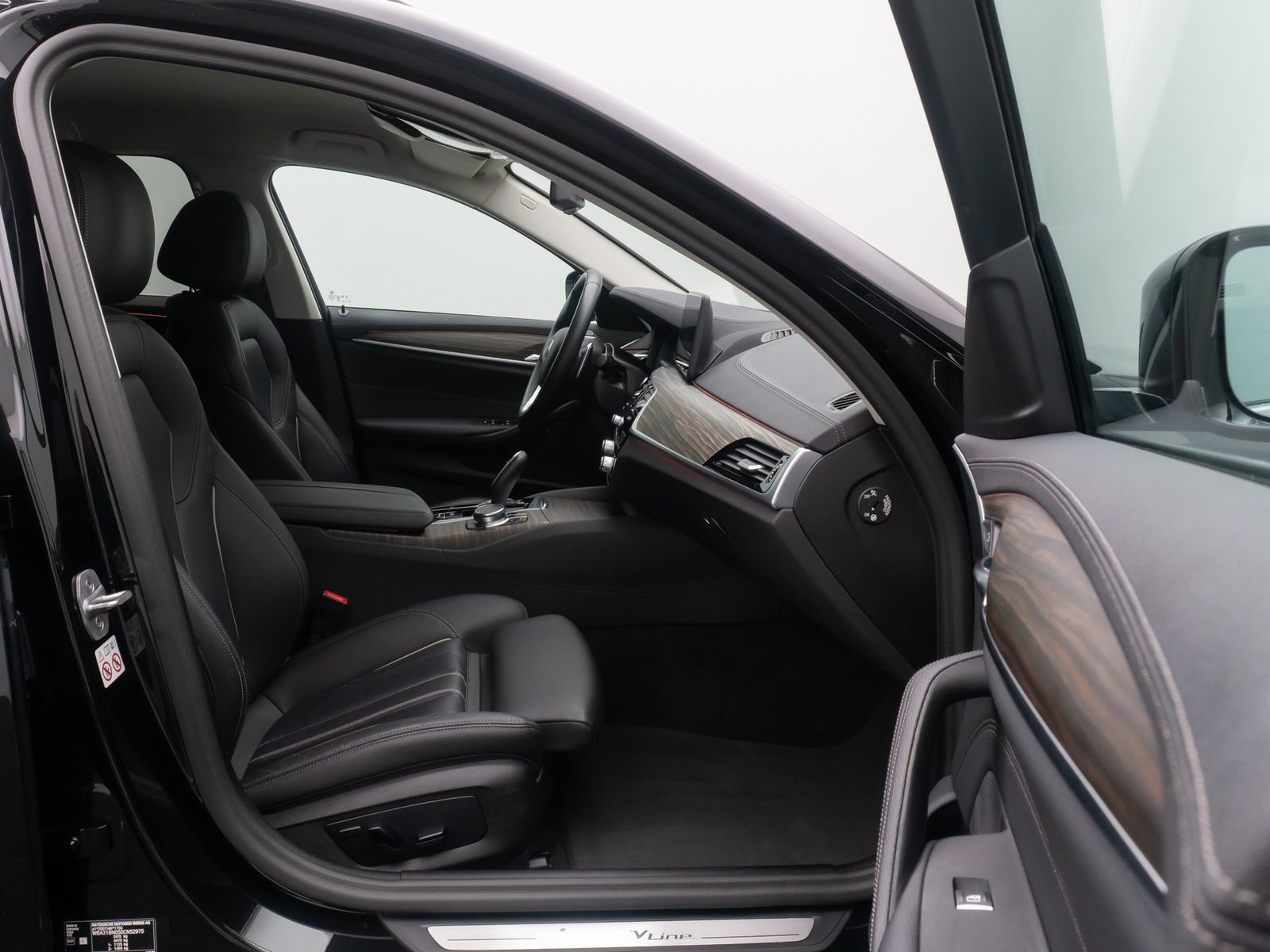 Fahrzeugabbildung BMW 520d Luxury Line HUD DAB Laser Kamera Sport Komf