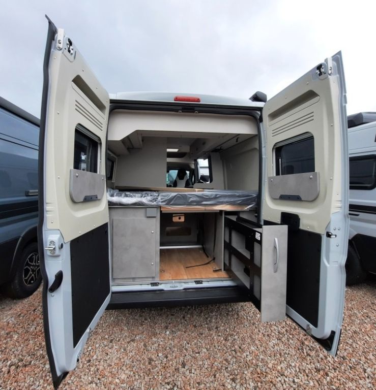 Fahrzeugabbildung Crosscamp Camper Vans CV 600 Fiat Verfüg./Sparen Sie 13.69
