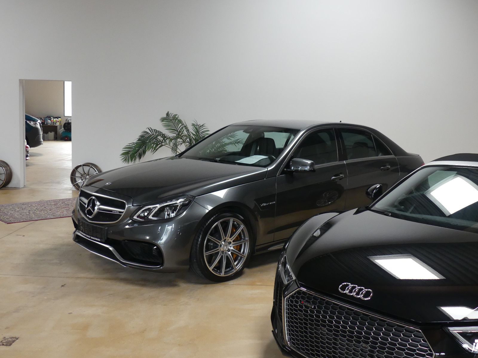 MERCEDES-BENZ E 63S T AMG 4M Perf.AGA/ Driver's/Pano/Burmester