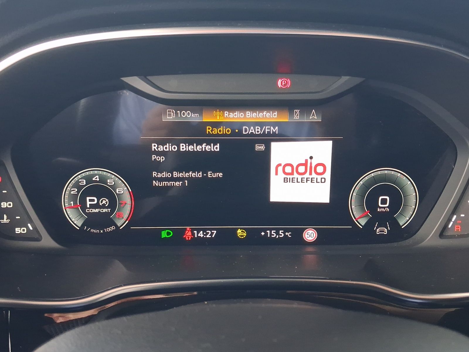 Audi Q3 Sportback 40 TFSI quattro S line Matrix ACC R foto 9