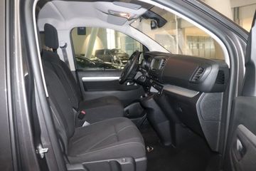 Fotografie des Opel Zafira Life 2.0 D M AT Edition