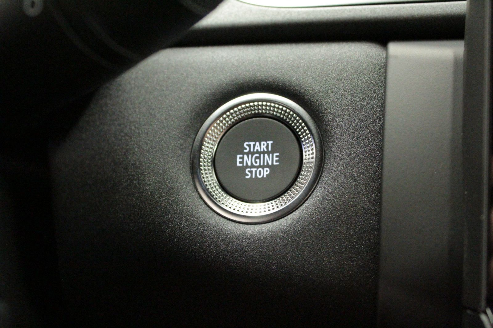 Fahrzeugabbildung Renault Captur Mild Hybrid 160 EDC Techno*Open R-Link*