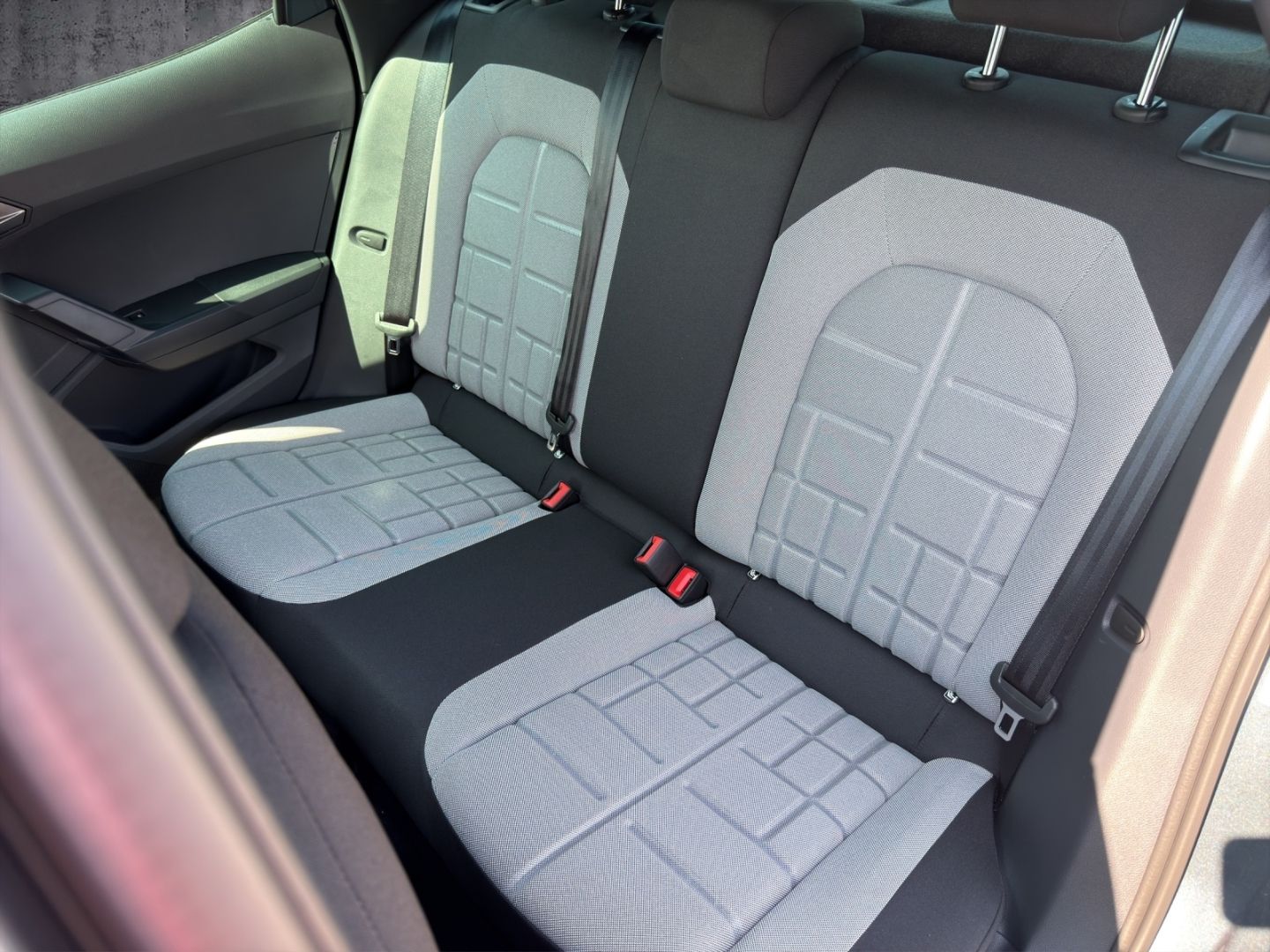 Seat Arona - Bild 13
