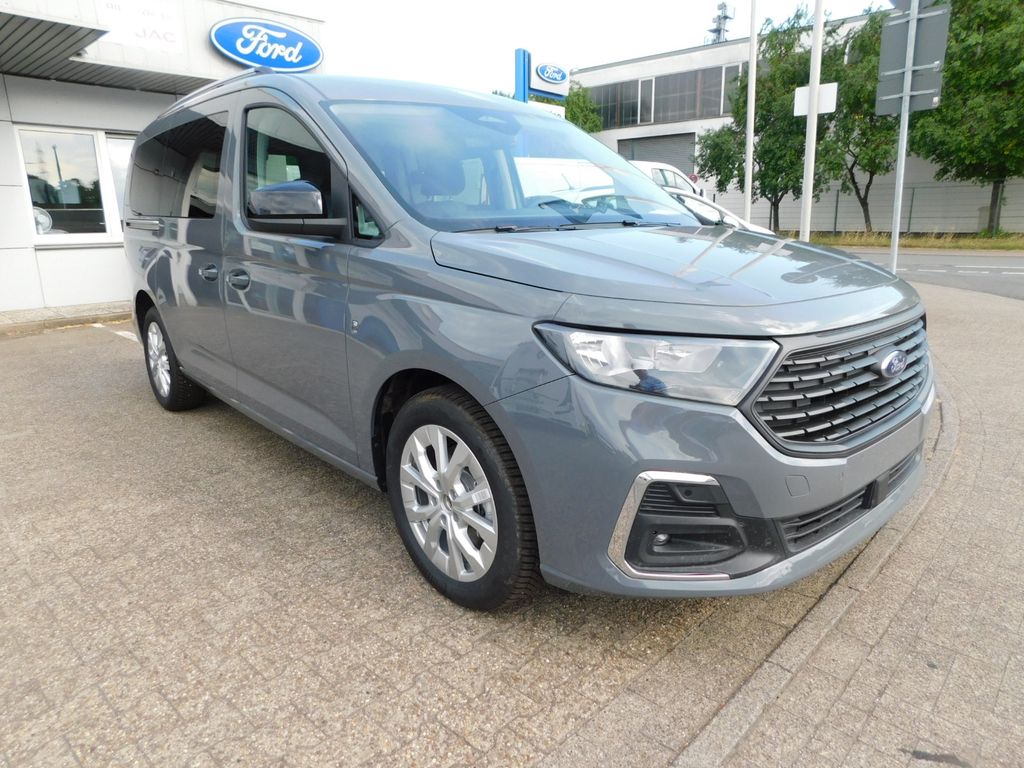Image of Ford Grand Tourneo