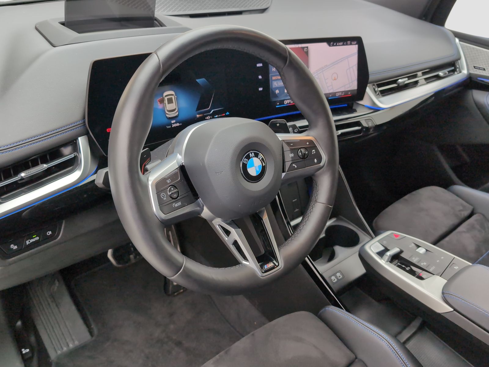 BMW 223 Active Tourer - Bild 12