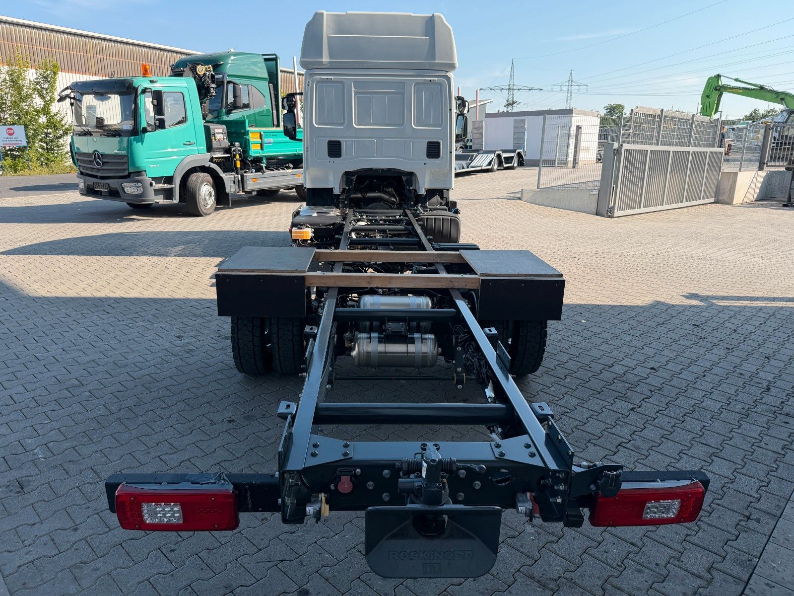 Fahrzeugabbildung Iveco Eurocargo ML75E21/P Bett AHK Klima Standheizung