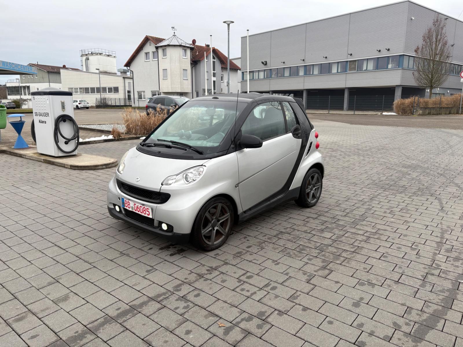 Smart ForTwo fortwo cabrio Basis 52 kW * TÜV Neu
