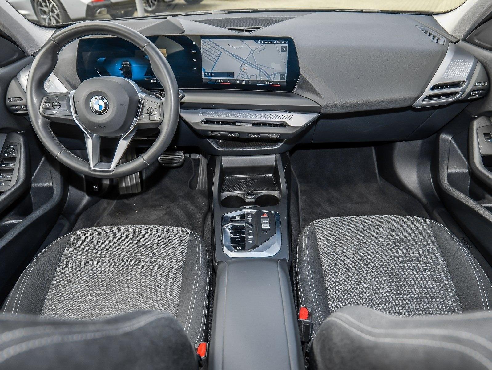 BMW 120 LC Prof HUD 18"LM PA+ RFK Memory