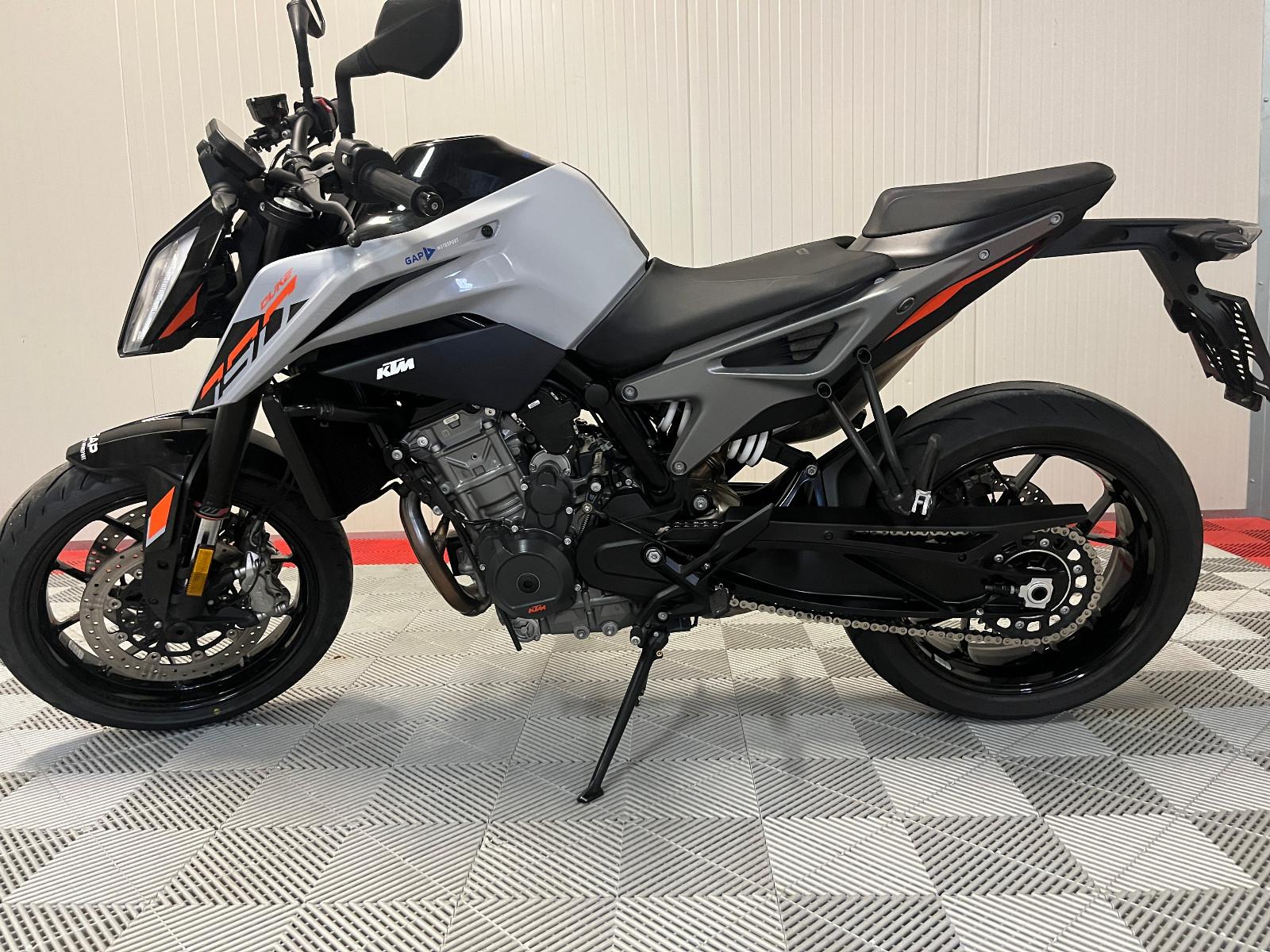KTM Duke 790L   A2  TechPack
