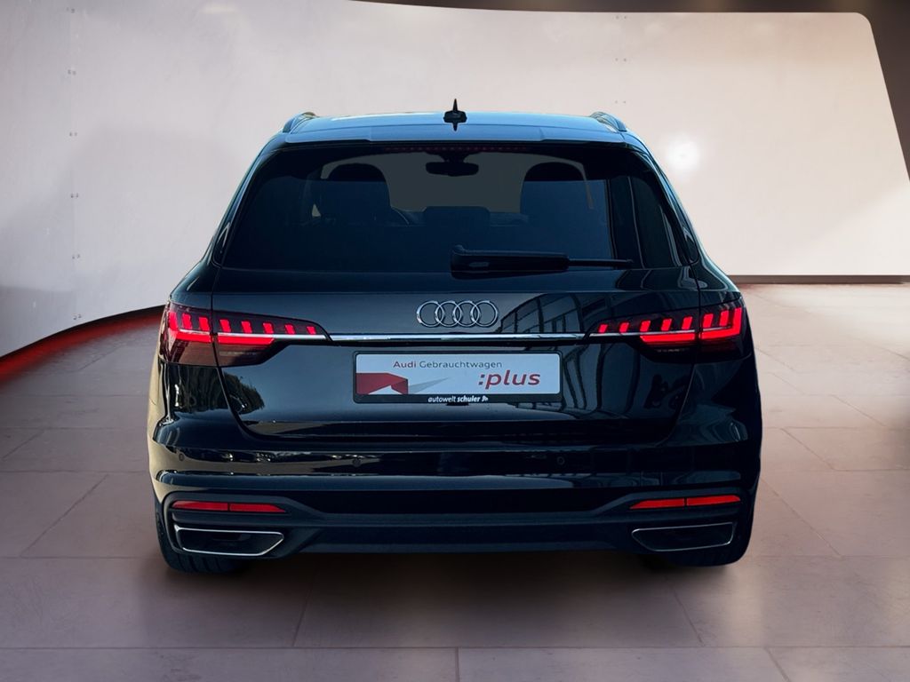AUDI A4 2023