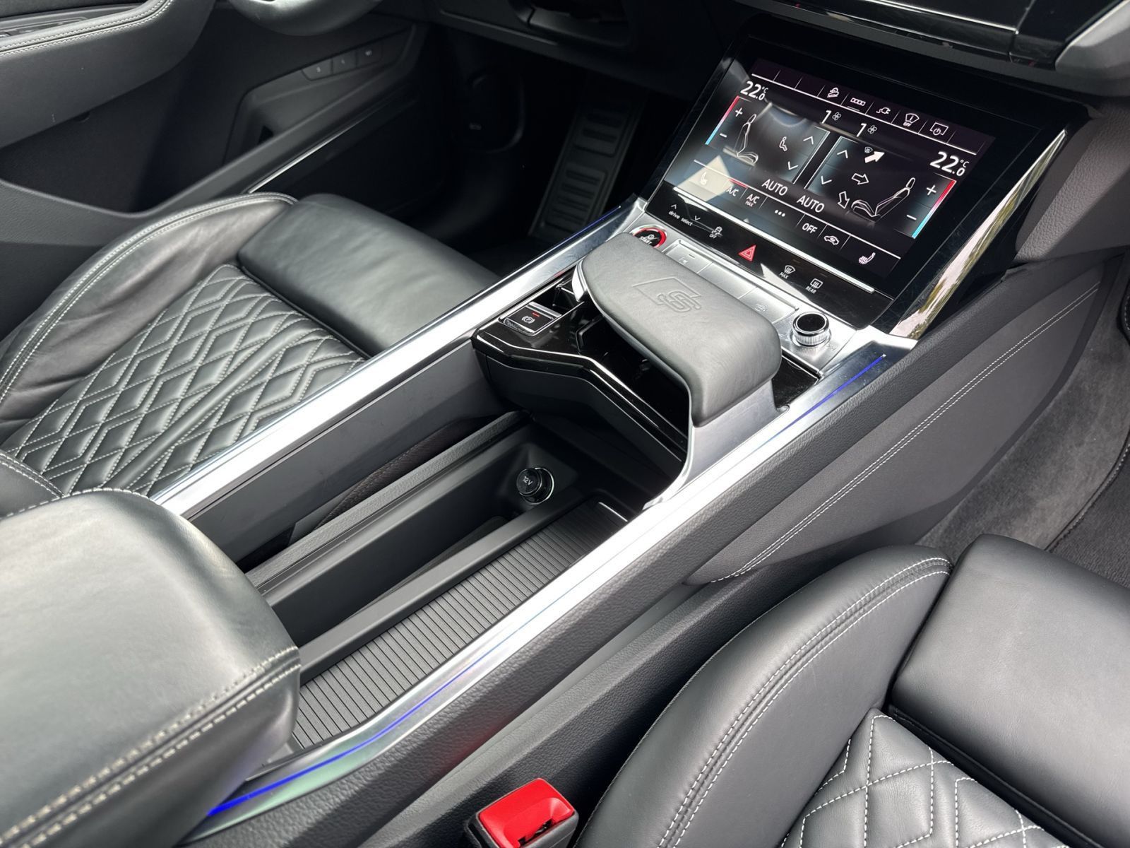 Audi e-tron - Bild 22