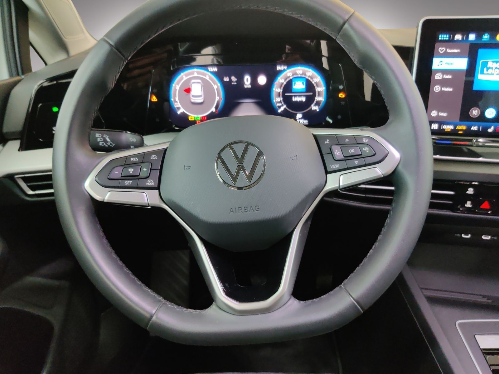 Volkswagen Golf Life 1.5 eTSI AHK/LED/Standhzg/RFK/04.30Gar foto 9