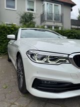 BMW 540d xDrive Touring Sport Line | Komfort | 360 - BMW 540: Weiß, Metallic