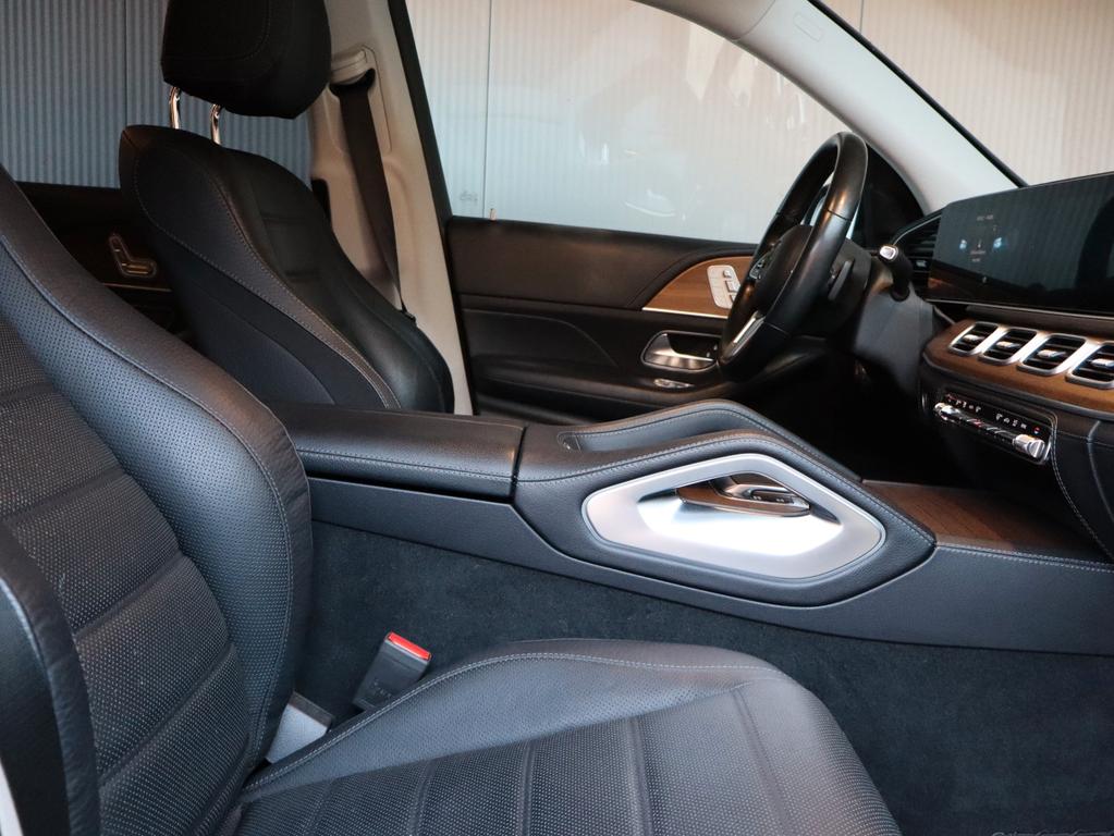 Mercedes-Benz GLS 400