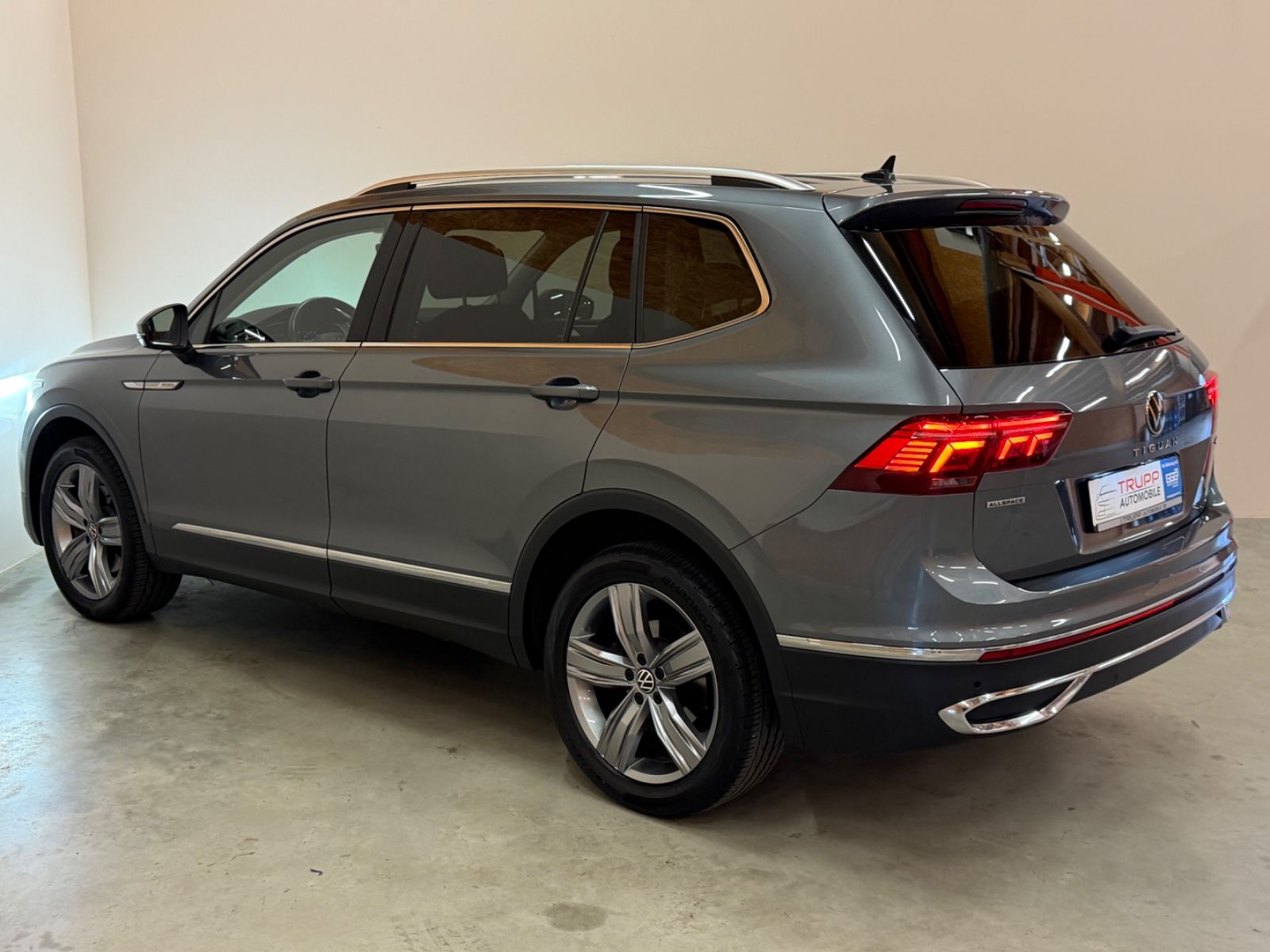 Volkswagen Tiguan Allspace 4M MATRIX STANDH R-KAM AHK SHZ foto 8