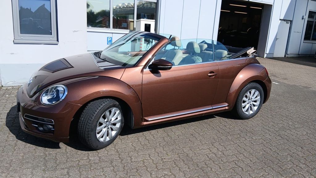Image of Volkswagen Beetle