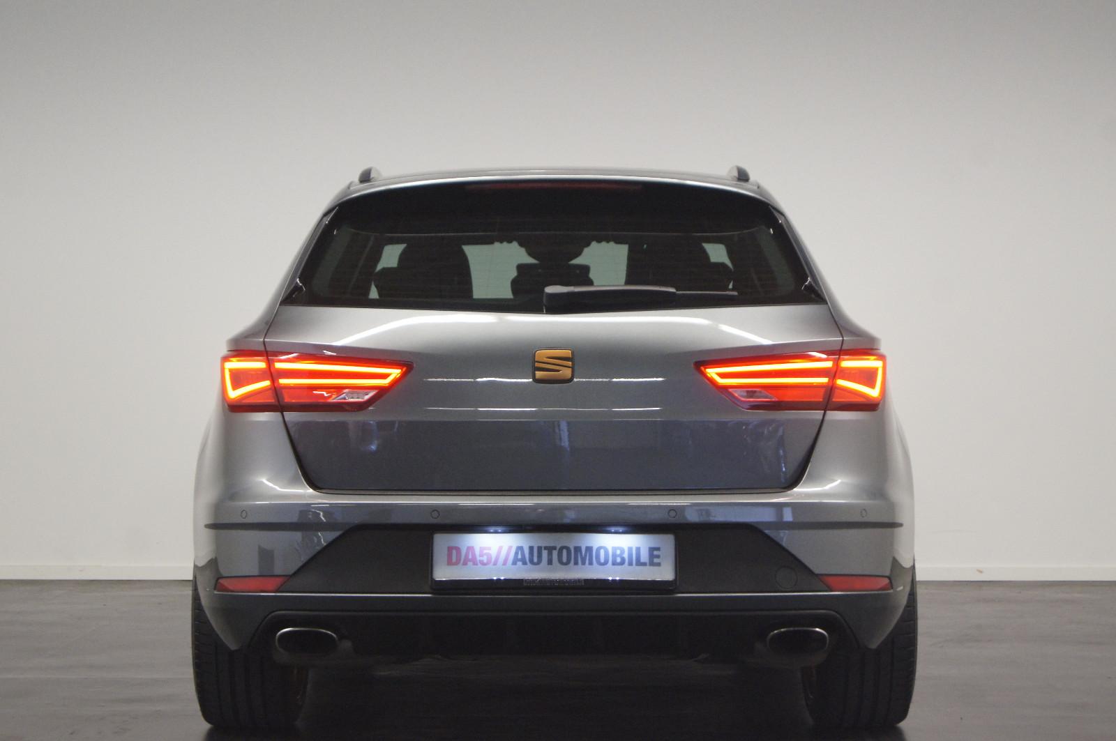Seat Leon ST Cupra 300 ch 4Drive • DSG • Cuir • Virtual Cockpit • Caméra - Apple CarPlay • DCC