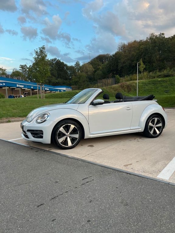 Image of Volkswagen Beetle