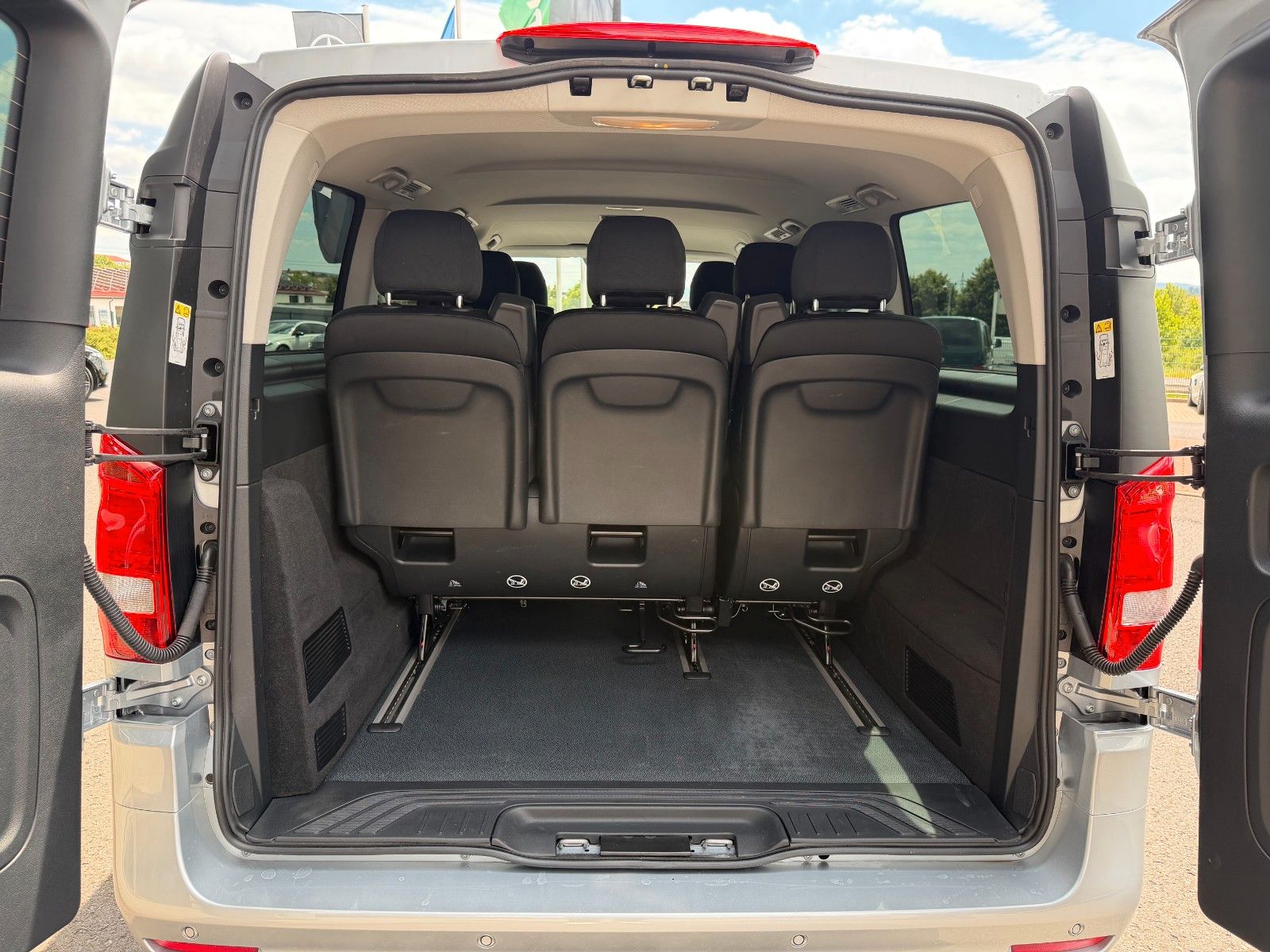 Fahrzeugabbildung Mercedes-Benz Vito 119 CDI Tourer 4x4 2xKlima AHK2,5to Stdheiz