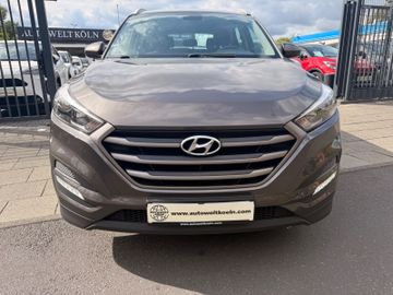 Hyundai TUCSON - 2
