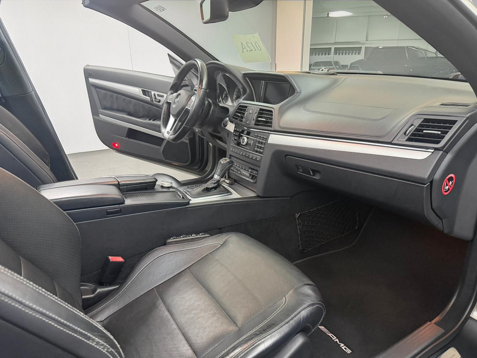 Mercedes-Benz E 500 CABRIO AMG - LINE*SCHECKHEFT*VOLL + SAUBER foto 23