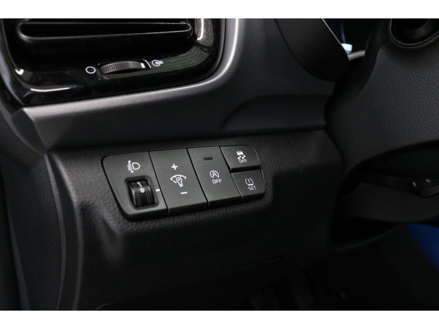 Fahrzeugabbildung Kia Stonic Nightline Edition 1.0 T-GDI 48V Navi SHZ