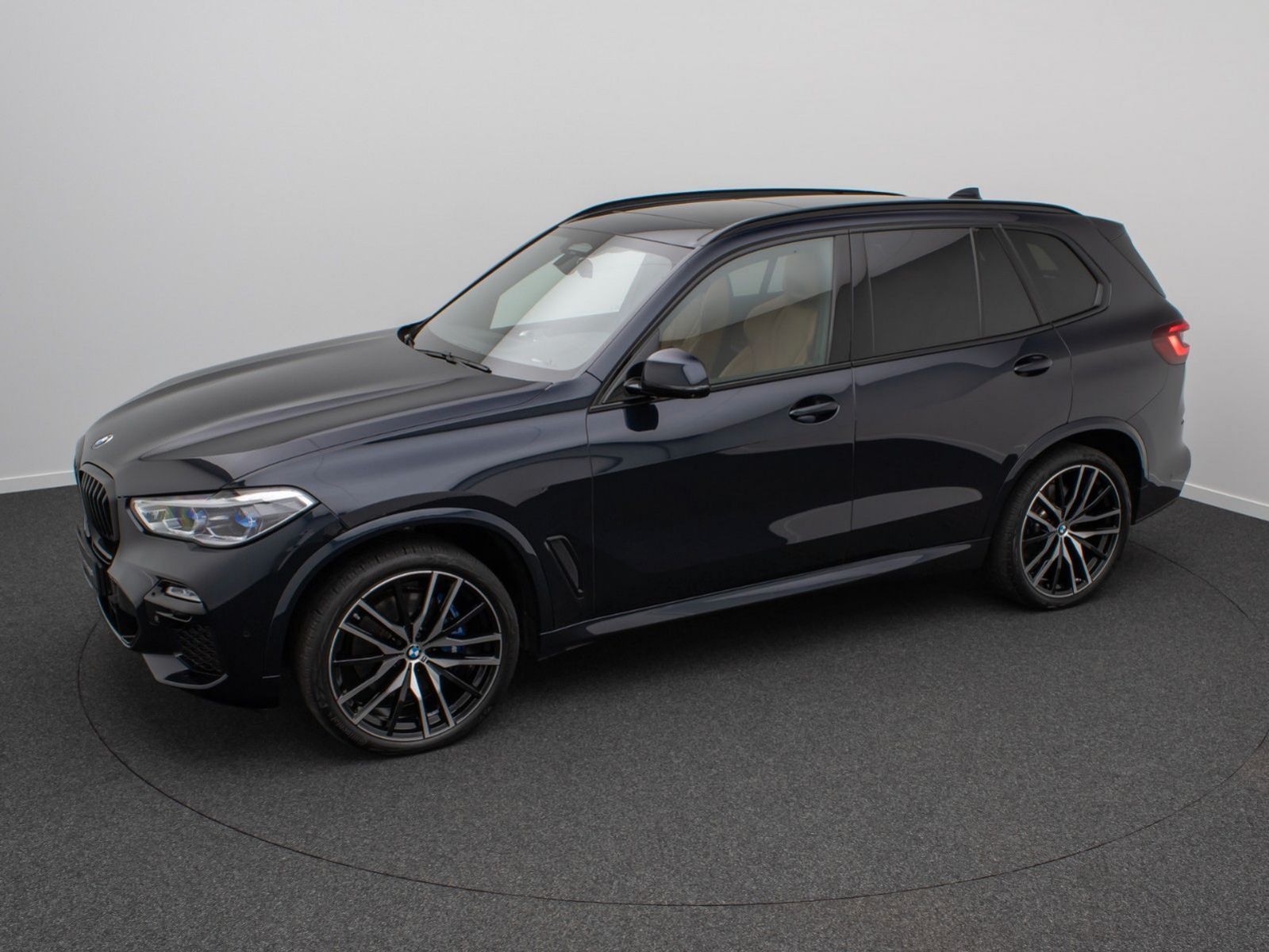 Fahrzeugabbildung BMW X5 xD30d M Sport 360° Laser DAB Panorama 22Zoll