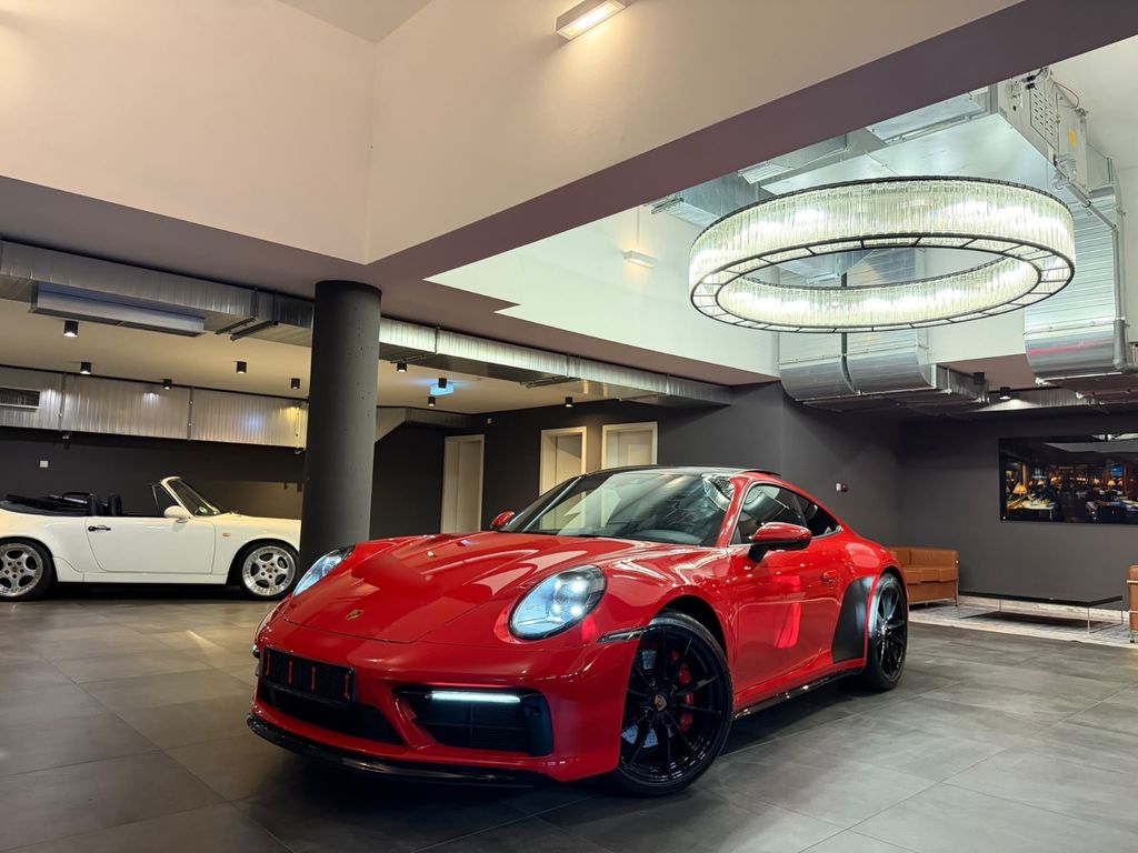 Image of Porsche 992
