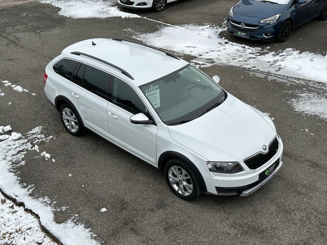 Skoda Octavia Combi Scout 2.0 TDI 4x4 NAVI XENON PDC