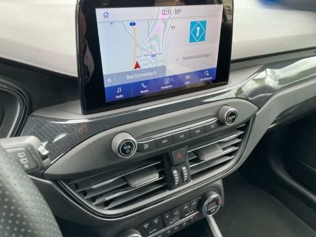 Fahrzeugabbildung Ford Focus 1.0 EcoBoost Mild-Hybrid, ST-Line AHK, Nav