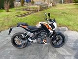 KTM Duke 125 - KTM DUKE 125