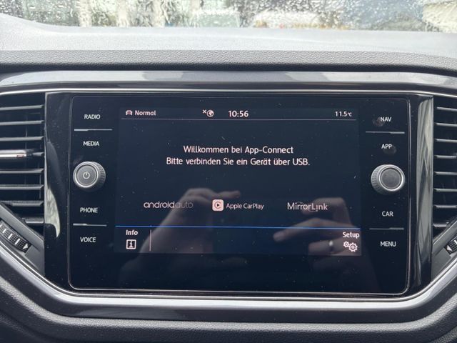 T-Roc 1.5 TSI DSG IQ.DRIVE LED AHK Kamera Navi