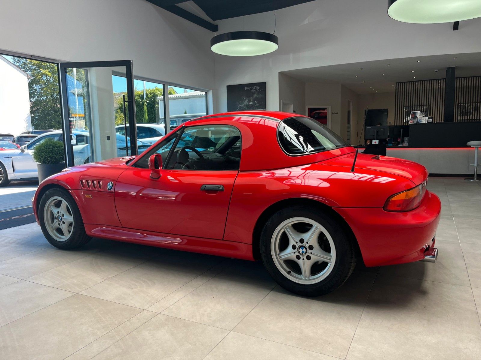 Fahrzeugabbildung BMW Z3 1.9 Roadster*Hardtop*M-Fahrwerk*Sportauspuff*